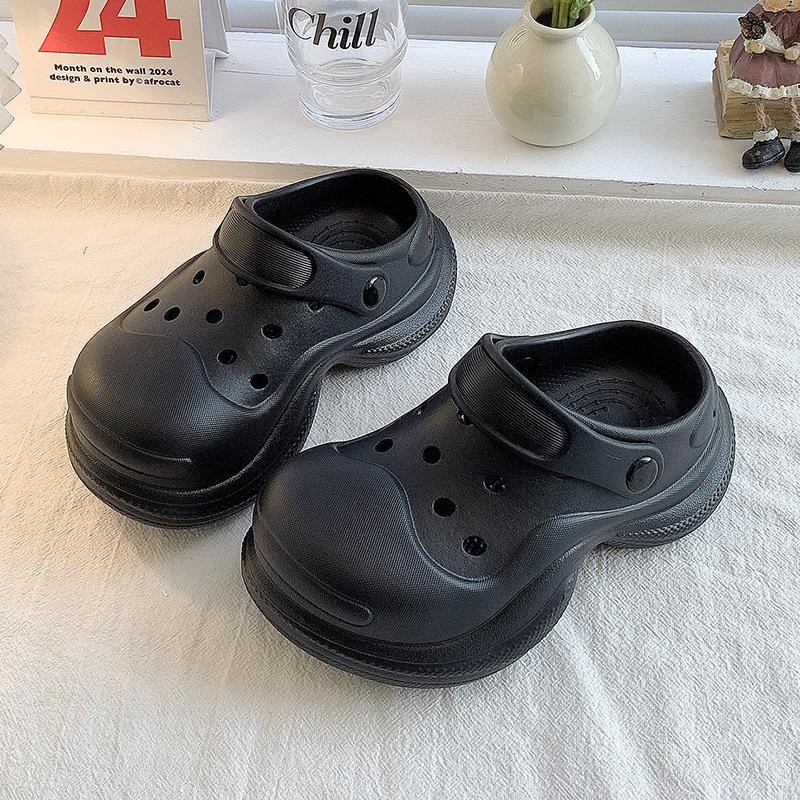 Girls Hole Shoes 2025 New Summer Children's Bag Head Sandals Outside Wear Girls DIY Shoes Non-slip Fashion