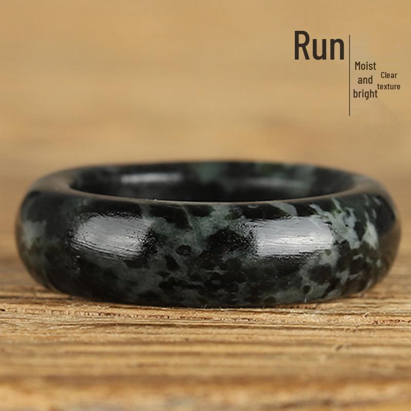 Tibetan Snake Pattern Jade Ring – Dark Green Ethnic Carved Band