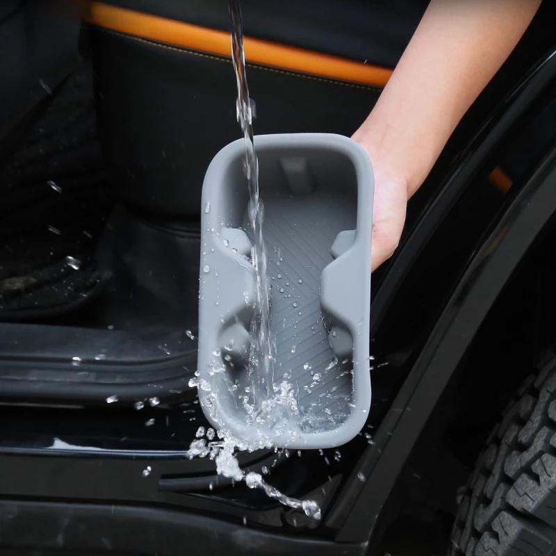 For Beijing BJ40 Range Extender Version Rear Row Armrest Water Cup Silicone Pad Storage Box Car Interior Modified Accessories