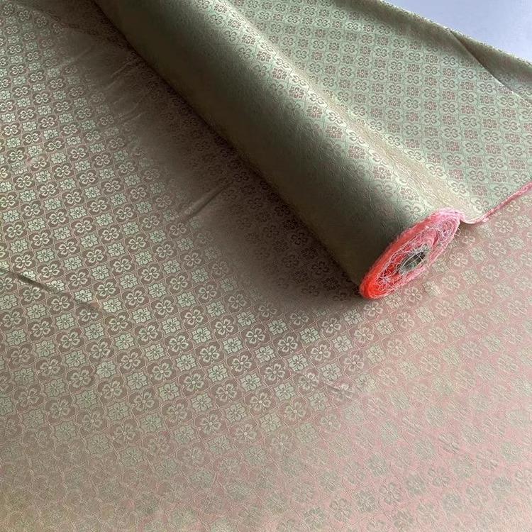 100x114cm Four-Leaf Diamond Jacquard Silk Sambu Satin for New Chinese-Style Qipao, Hanfu, and Traditional Garments