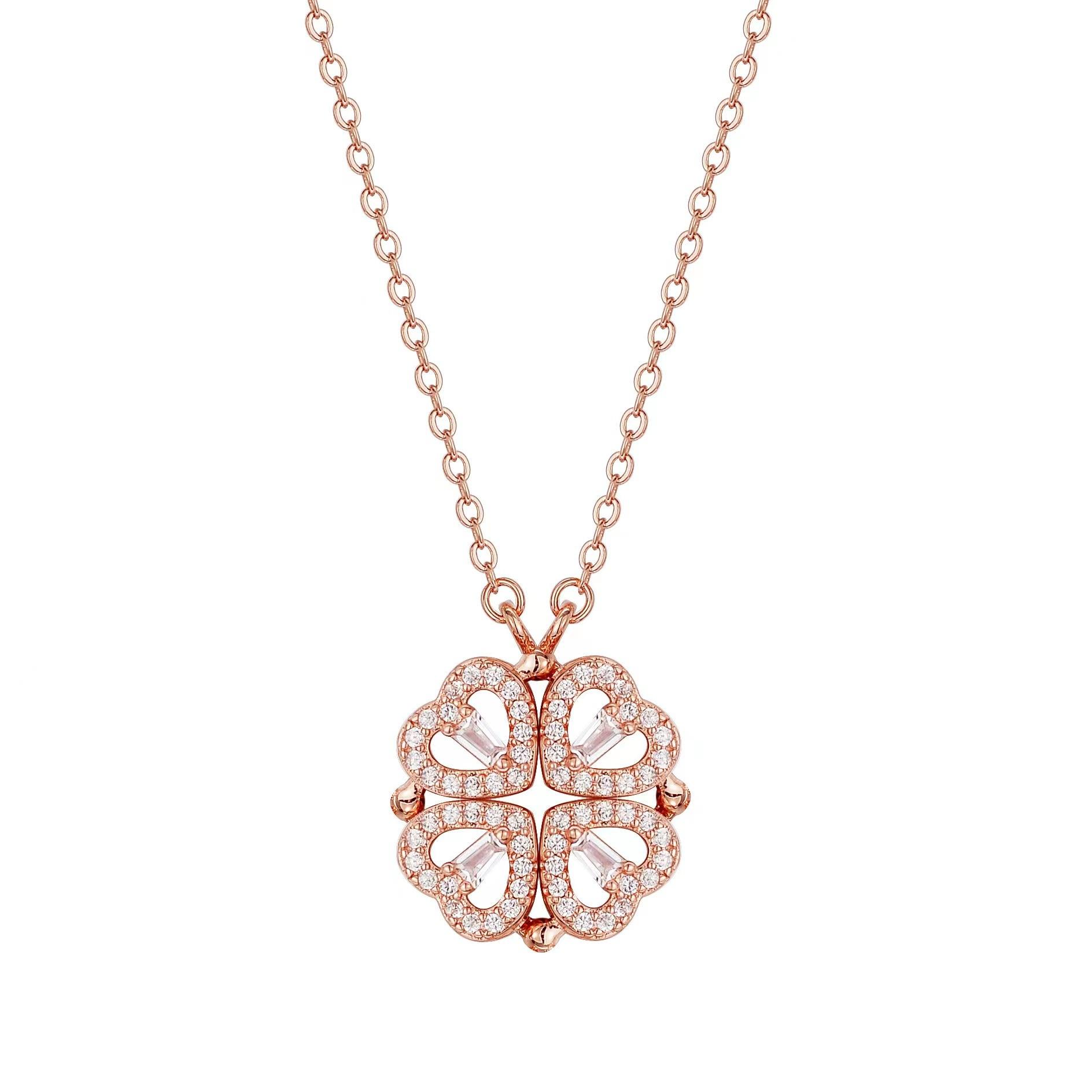 

Fashionable women s four-leaf clover necklace with heart shape and full of diamonds; a versatile piece of jewelry that can be wo 45cm