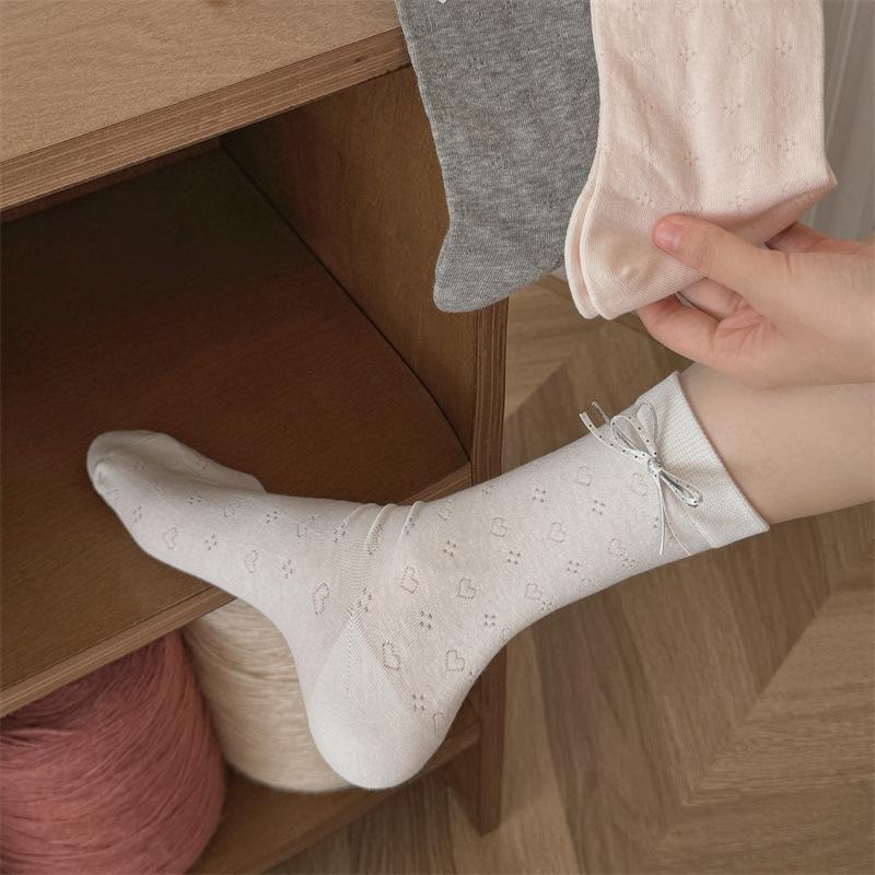 Female Spring and Summer Thin Pure Color Dark Grain Love Bow Ballet Wind Cylinder Stack Socks