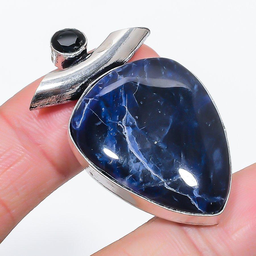 

Натуральный содалит, драгоценный камень шпинель, ювелирное изделие из стерлингового серебра 925 пробы, кулон 1,81 P9o50