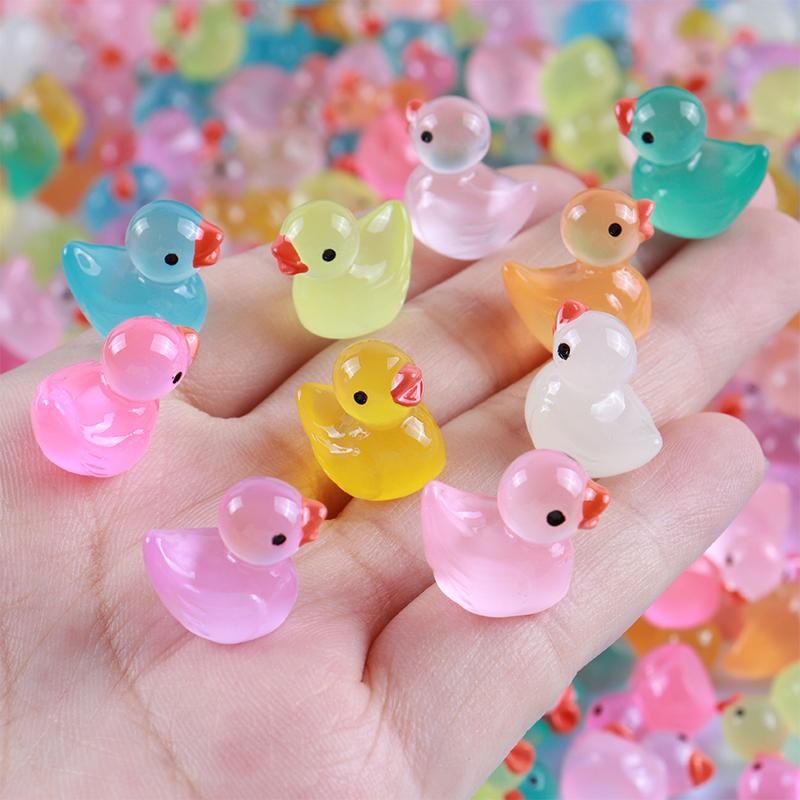 100Pcs Cartoon Cute Mini Luminous Little Duck Home Decor Resin Crafts Miniatures Ornaments Kawaii Desktop Decoration Gifts