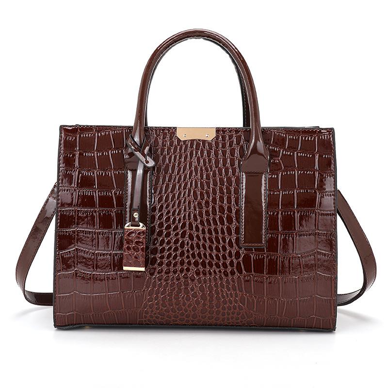 

Crocodile pattern women s handbag European and American retro women s bag 2025 new fashion trendy shoulder bag women s bag