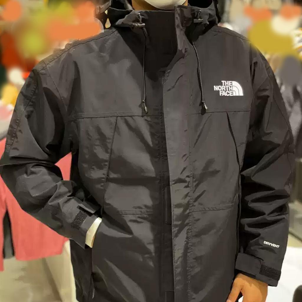 The North Face Outdoor Hiking Waterproof And Windproof Windbreaker Jacket Men's Black NJ2HM54A