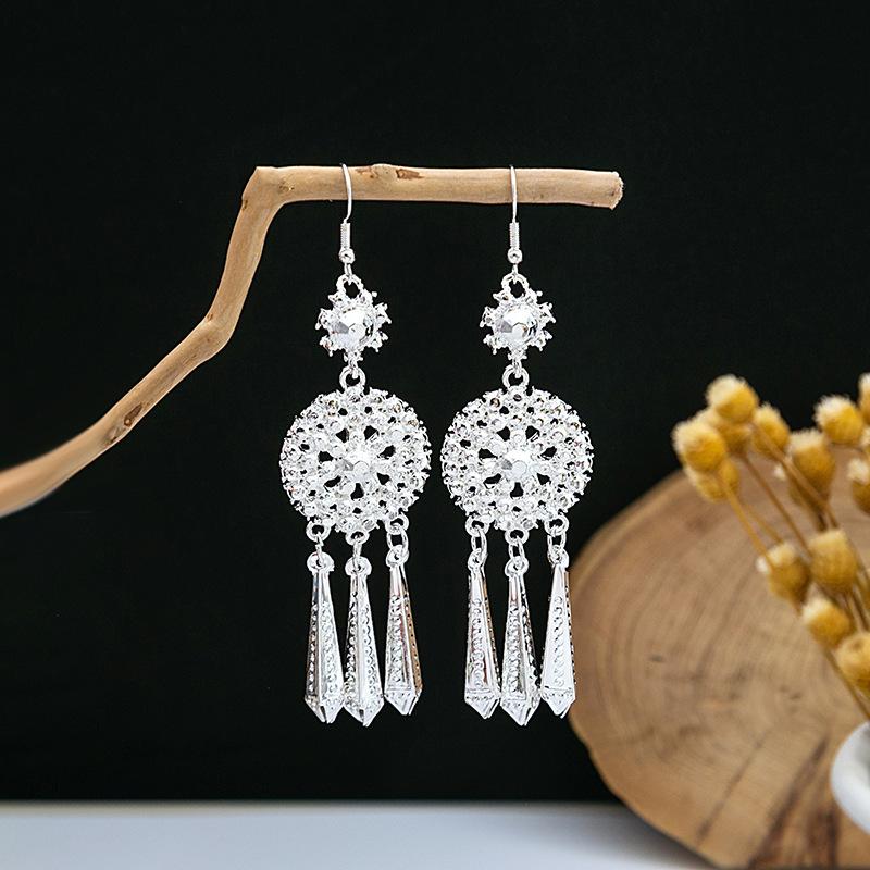 Ethnic Style Imitation Miao Silver Earrings, Colorful Long Fringed Chain Earrings, Hot-selling Earrings In Scenic Spots, Qinghe Jewelry Batches