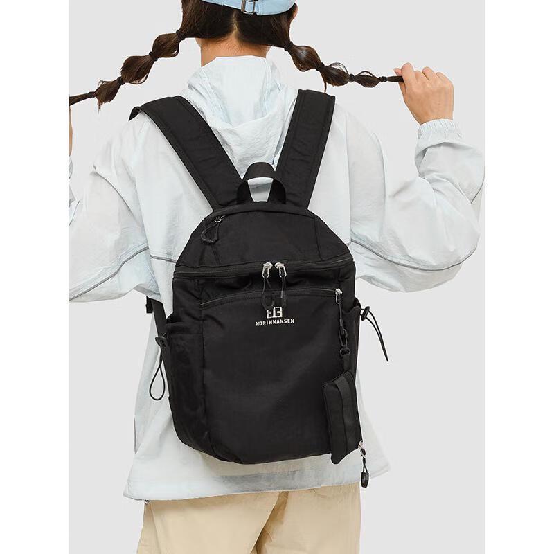 Li Shen High-Quality Embroidered Backpack