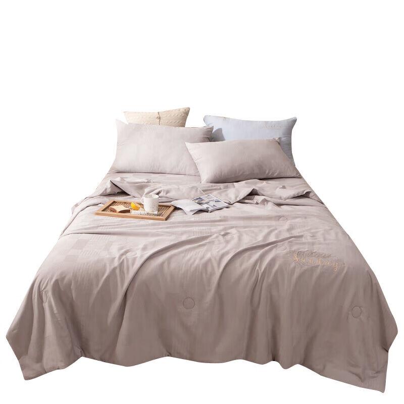 Yiyiai Japanese Style Soy Fiber Antibacterial Summer Quilt