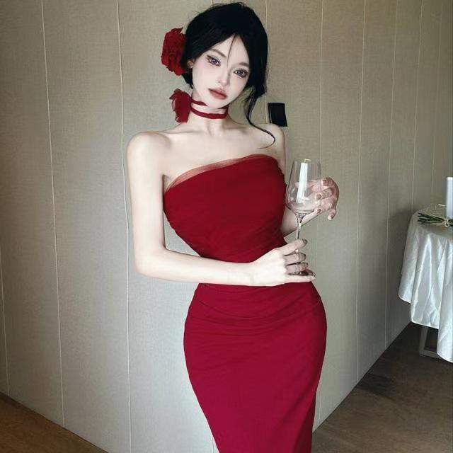 Thai-Style Floral Strapless One-Shoulder Summer Dress: Sexy, Backless, Slimming Bodycon Design