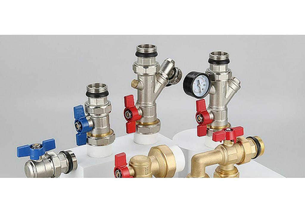 Multi-Functional Floor Heating Manifold with Filter, PPR25/32 Double Union, 1-Inch Brass Ball Valve, Male/Female Thread