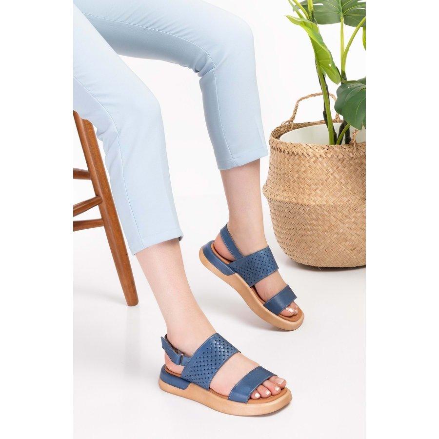 

Женские повседневные сандалии из натуральной кожи