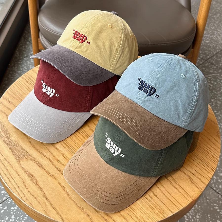 Niche Contrasted Color Design Baseball Cap Personalized and Fashionable Korean Outdoor Retro Sports Hat Soft Top Baseball Cap Men and Women