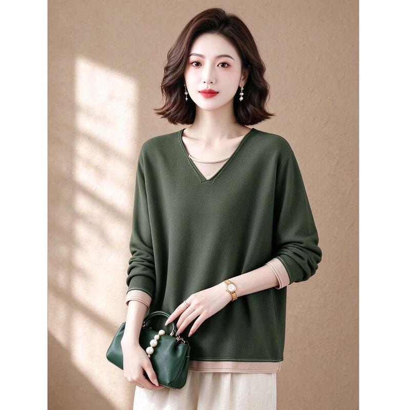 EST+II Women's V-Neck Long-Sleeve Knit Pullover