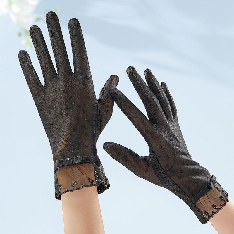 1 Pair of Lace Sunshade Gloves for Women, Summer Thin, Suitable for Driving, Cycling, Touch Screen, And Non-Slip, Short Style.