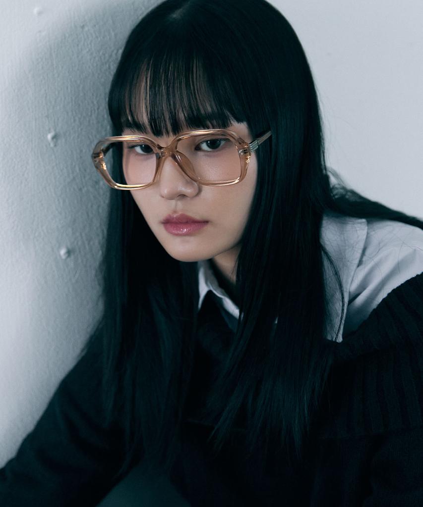 Oateu Theron Glasses [Crystal Beige]