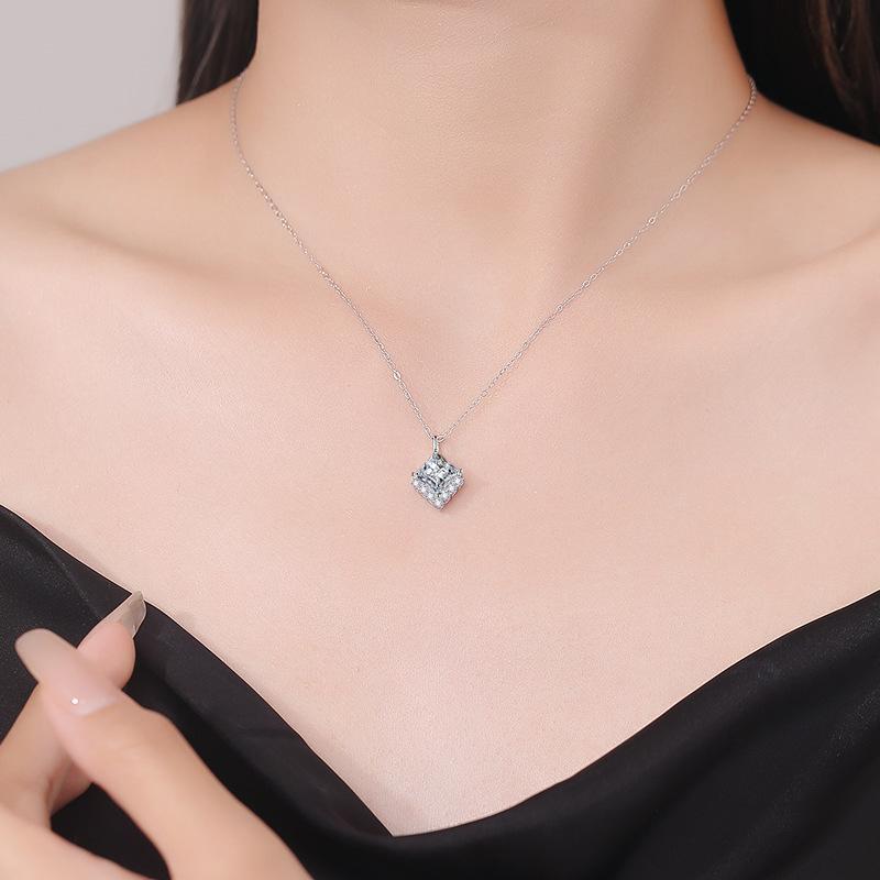 Color Moissanite Princess Cube Pendant Necklace Silver Luxury Unisex Jewelry Affordable Light Luxury Jewelry Gift