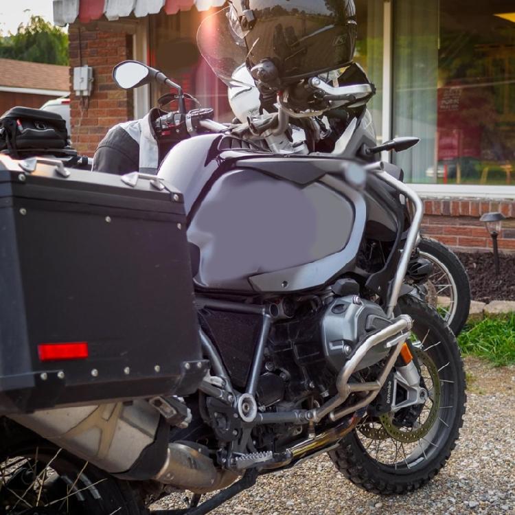 Foldable Motorcycle Footpegs High Grip Platform Aerospace Aluminum Quick Release Mechanism Off Roading Riding Enhanced
