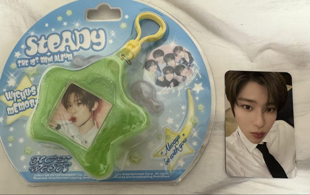 

[Б/В] NCT WISH Steady Брелок вер. Сіон