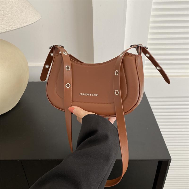 Stylish Retro Crossbody Bag 2023 Winter New Bag Women Simple Small Shoulder Bag Casual Korean Small Square Bag