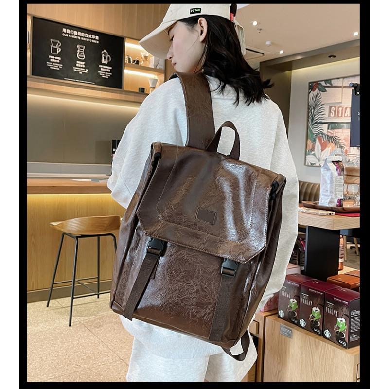 Fashion new trends, men must! Trendy generation of Korean version of the casual backpack, leading the fashion trend.