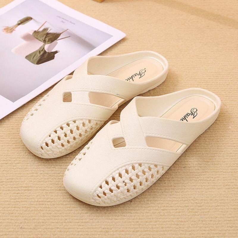 Baotou half slippers women's summer outer wear 2025 new flat-bottomed one-pedal half-support single shoes soft-soled French cool slippers