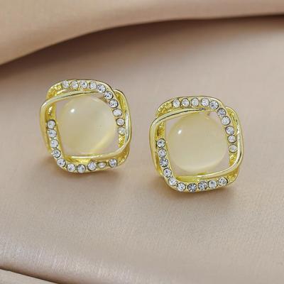 French Geometric Square Rhinestone Cat Eye Stud Earrings for Women - Light Luxury Fashion Exquisite Commute Jewelry