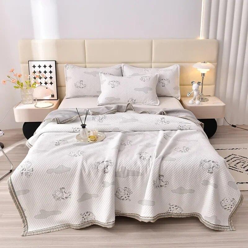 Vysoce kvalitní vyšívaná letní chladivá deka Vysoká pletená bavlna Queen Quilt Prošívaná Tenká přikrývka z pelyňového vlákna Cool