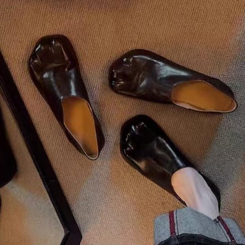 Fashion 2025 New Style Cat Claws Leather Flats Solid Slip On Leisure Dress Shoes Lovely Girls Fashion Concise Comfy Niche Design Shoes