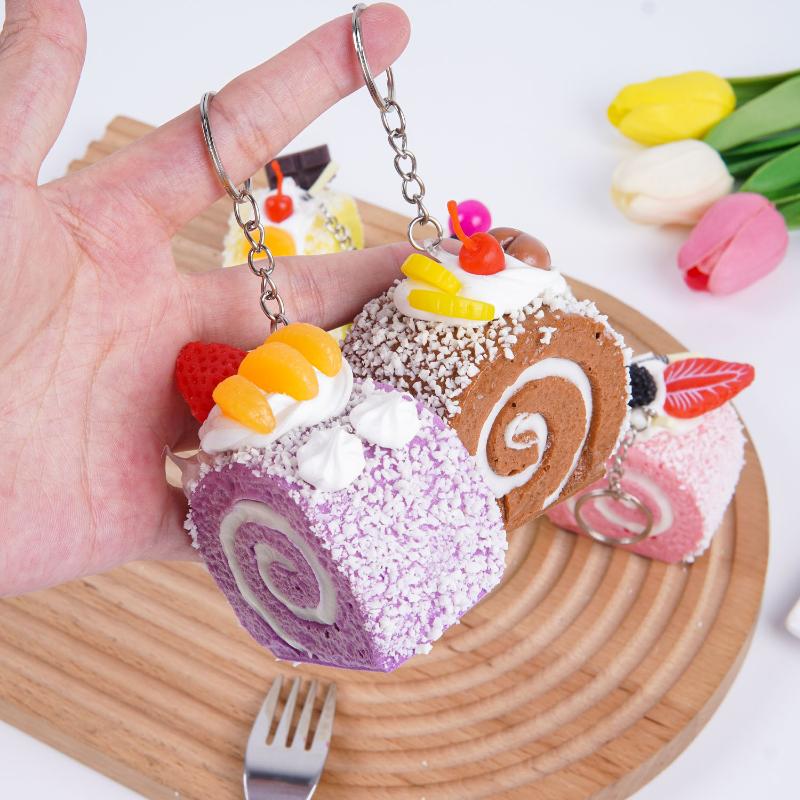 Realistic Triangle Cake Key Ring With Fruit Toppings Cute Food Shape Charm for School Bag Decor Student Birthday Gifts