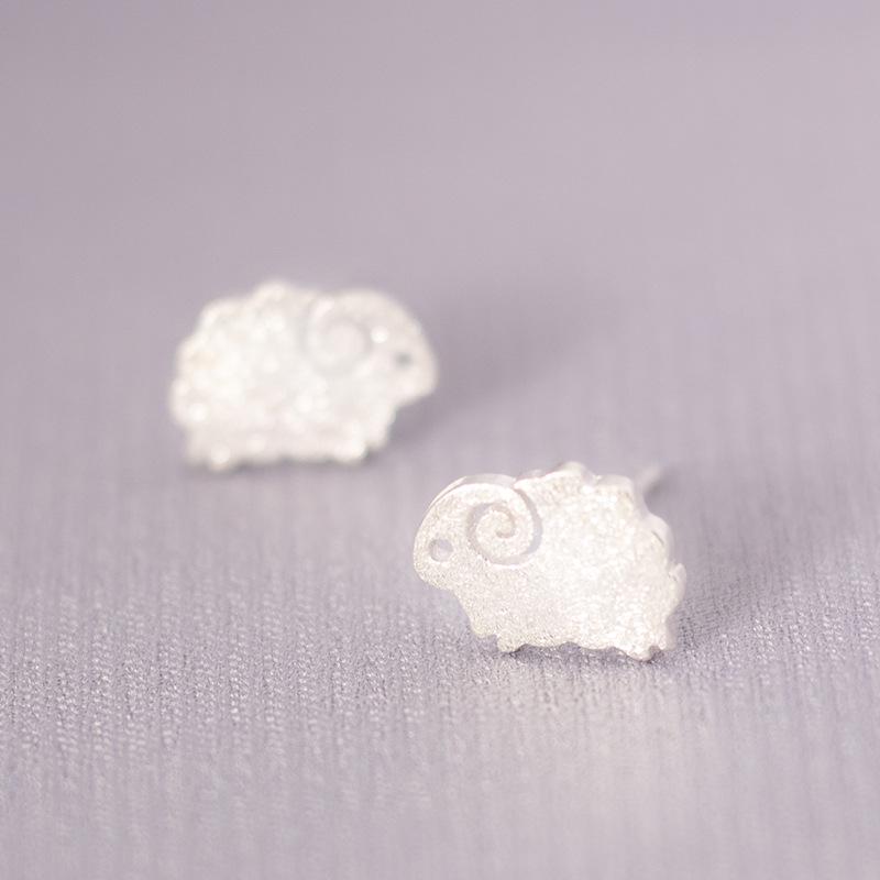 Ohrstecker mit s925 Silbernadel im koreanischen Stil für Damen – Minimalistisches & Persönlichkeitsdesign