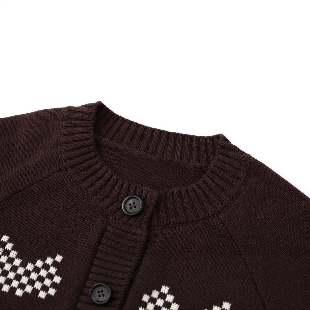 Erhältlich: Damen Strickjacke im Y2K Retro-Stil, Intarsienmuster, Braun, Herbst 2025 - Lässig & Vielseitig