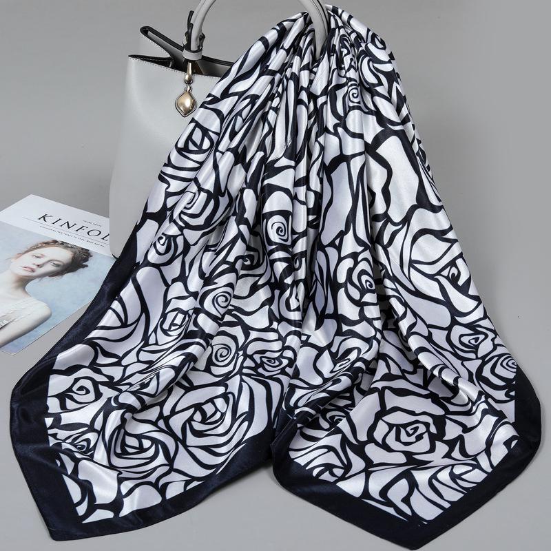 Foulard quadrato in seta stile influencer: Sciarpa da collo da donna alla moda, Sciarpa, Protezione solare, Garza stampata, Accessorio per abbigliamento professionale