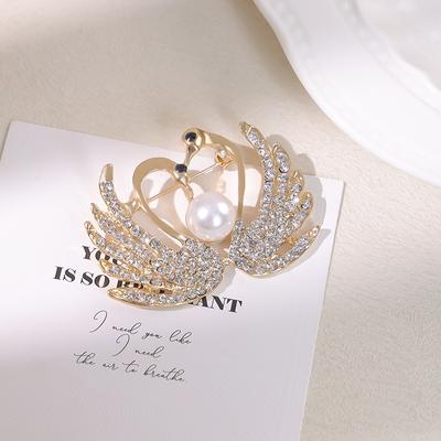 Spilla a forma di cigno anti-luce, leggera, di lusso, di alta gamma, con corpetto di nicchia, squisita, versatile, con spilla fissa, accessori decorativi