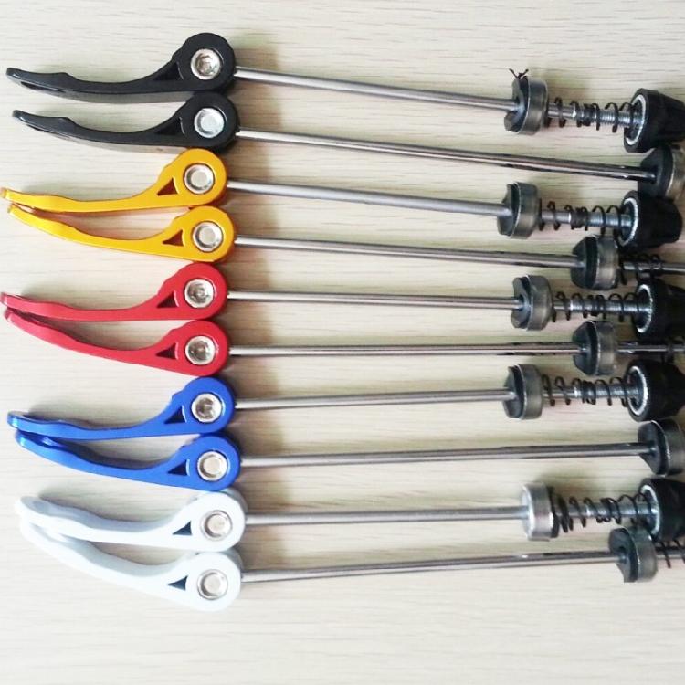 2er-Pack Fahrrad-Vorderachsen Hinterradklemme Aluminium Outdoor-Fahrrad-Reparaturwerkzeug zur Verbesserung der Stabilität und vielseitige Anwendung