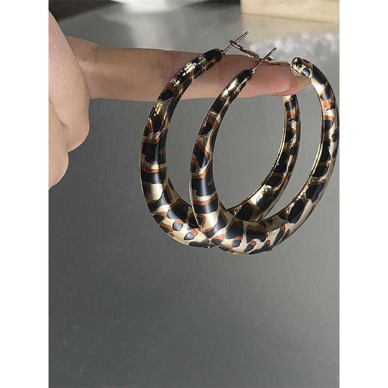 Fashion Exaggerated Leopard Print Big Circle Earrings Female Stylish Sexy Geometric Earring Eardrop Ear Stud Earring Accessories