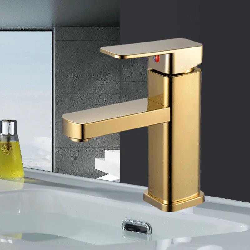 Gullkran baderom metall rustfritt stål håndtak varmt og kaldt blandebatteri firkantet kran vakkert baderom