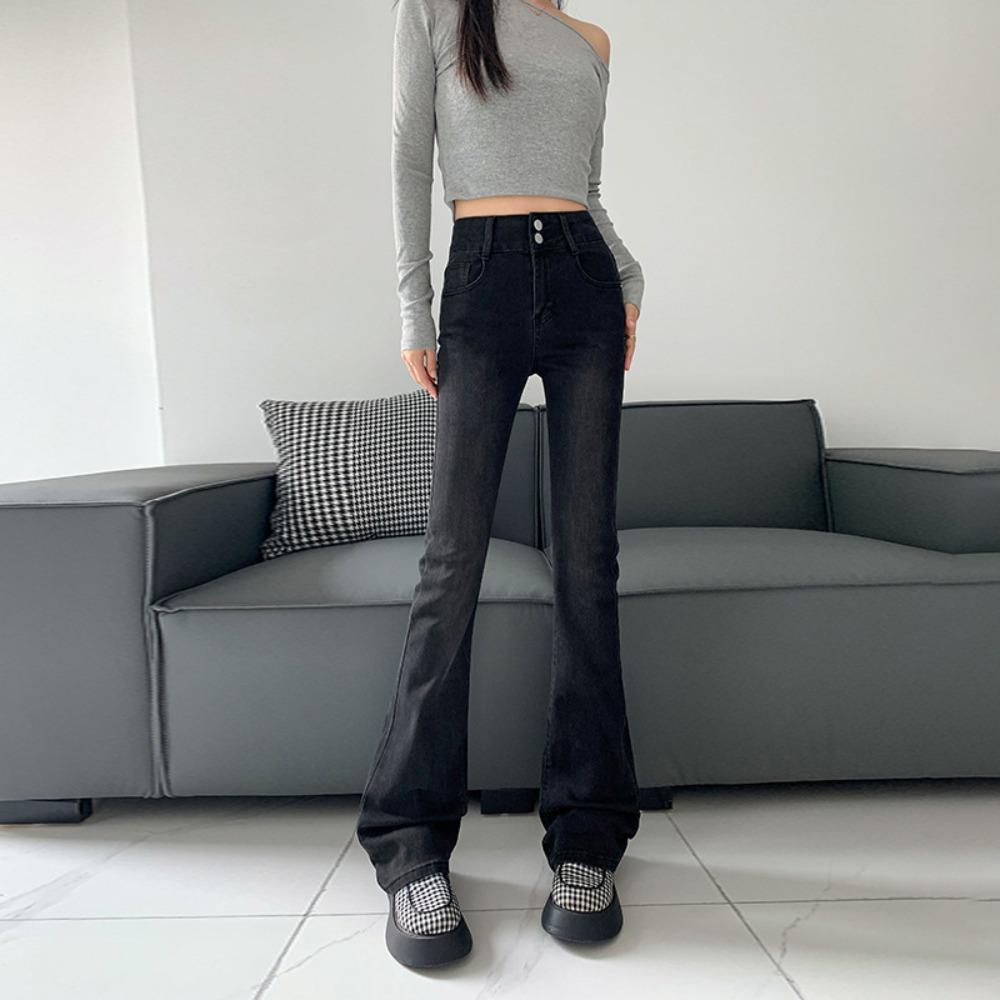 Commuting high-waisted and slightly pulled jeans women's spring and autumn new double-buckle thin pear-shaped figure micro-flared jeans