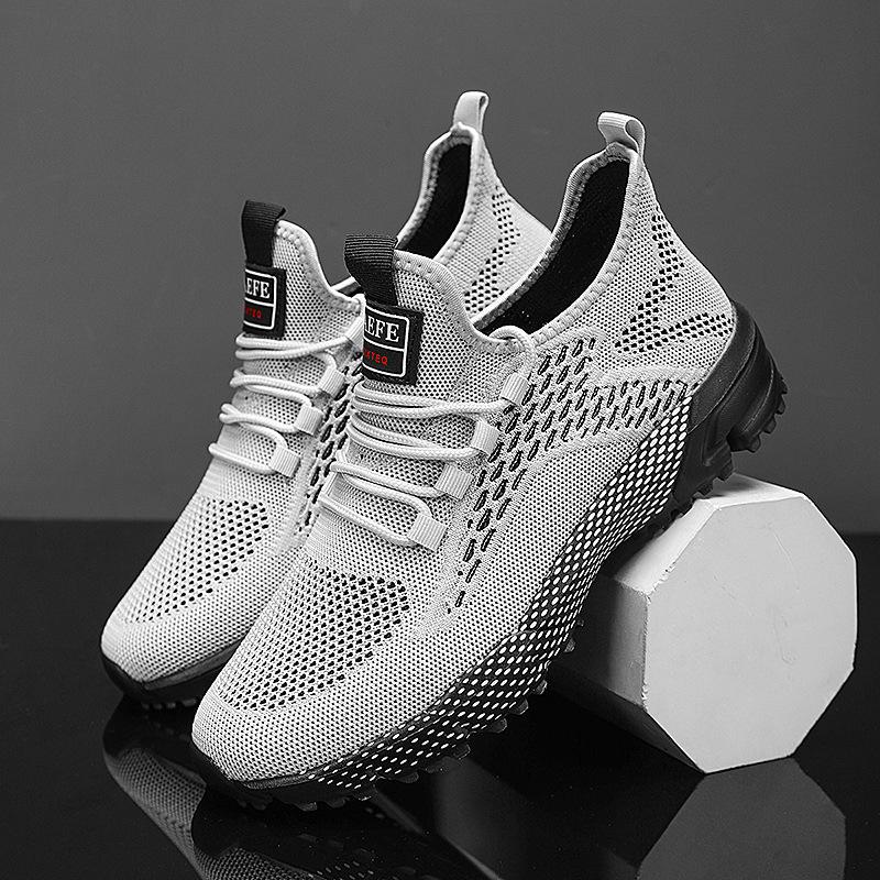 New summer breathable mesh shoes breathable sports mesh shoes men's casual versatile light men's shoes