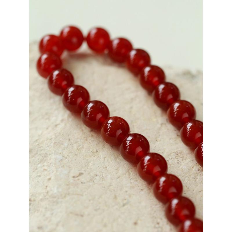 GEMCHIC Women's Vintage Red Agate Beaded Necklace Simple Geometric Collarbone Chain Statement Jewelry