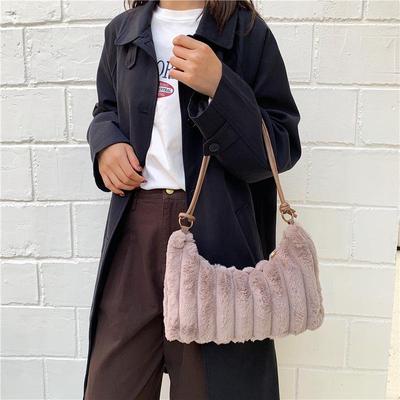 Women's Large Capacity Plush Crossbody Bag - Versatile, Casual, and Simple for Korean Commute