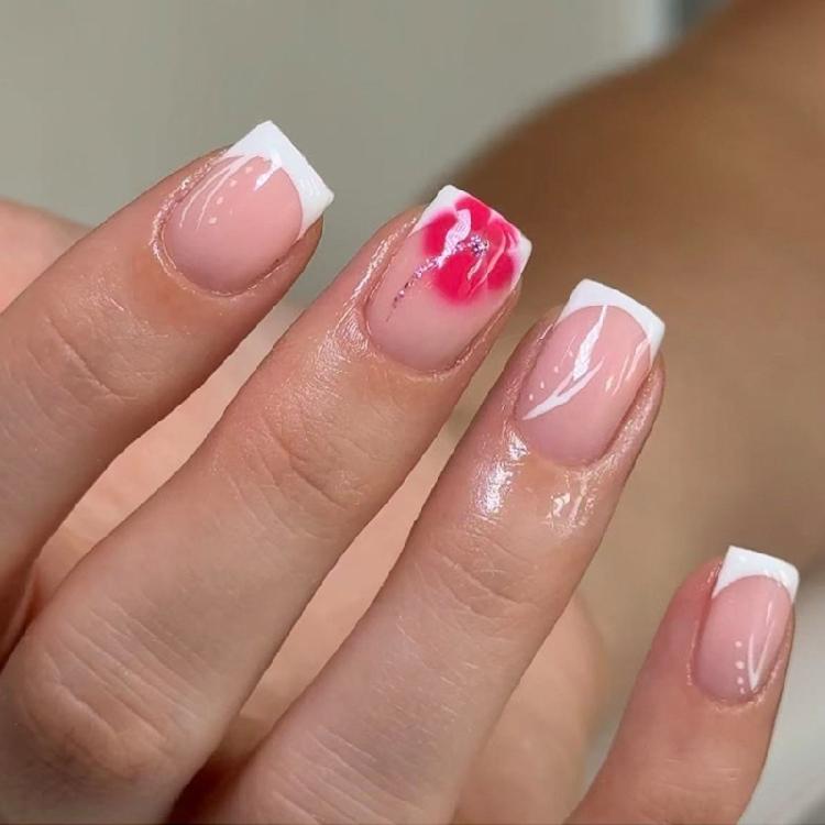 

24Pcs Glossy French False Nail Short Square Press On Nail White Glitters Design ABS Matte Daily Use 1