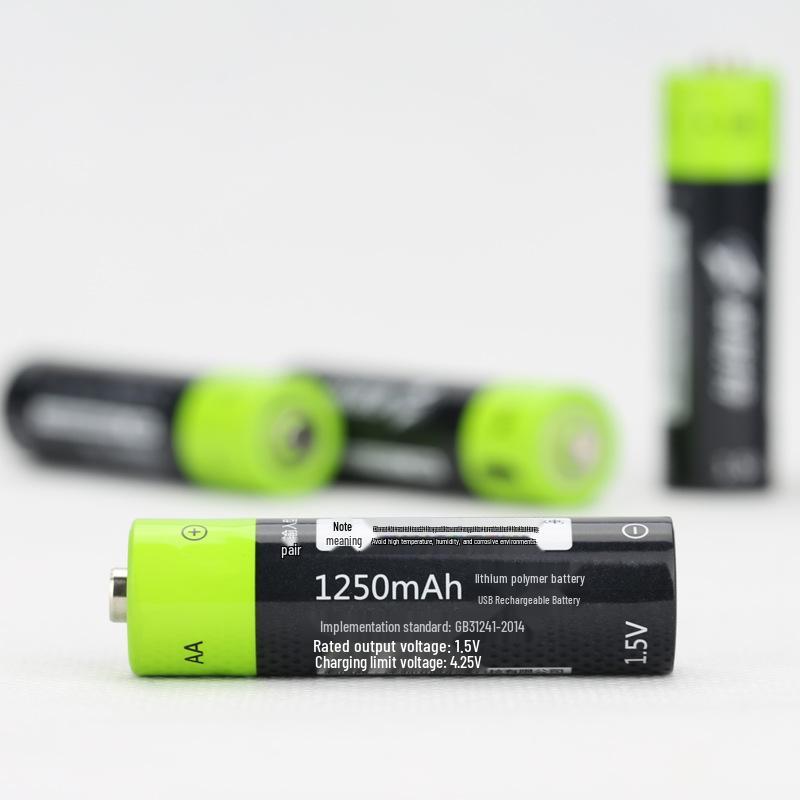 5th Gen USB Fast Charger with Smart Set for 1.5V Rechargeable Lithium Batteries (2-Pack)