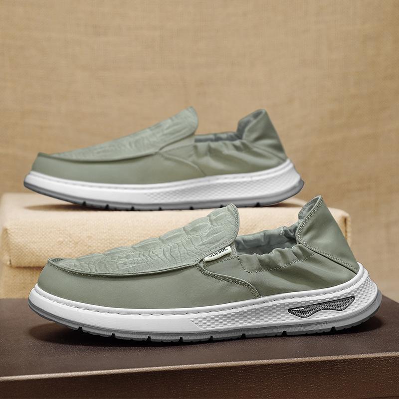 

Canvas shoes new men s lazy shoes ice silk mesh men s shoes comfortable breathable socks shoes 44 зелёный