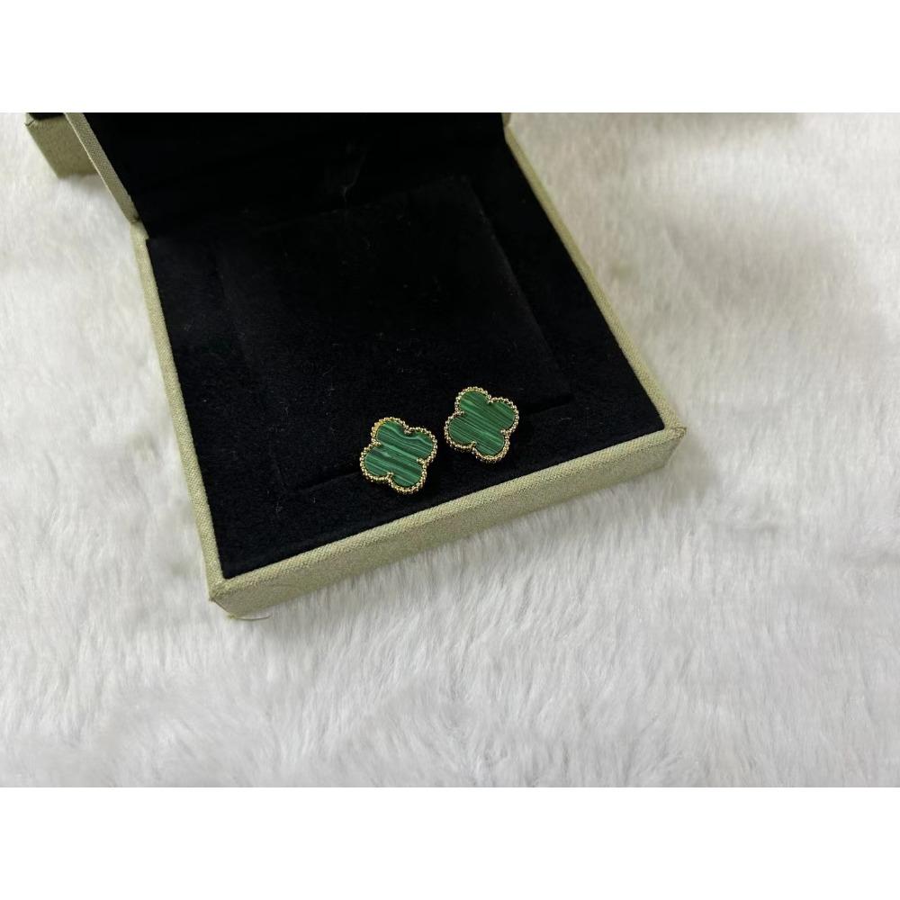 High Version Lucky Four-leaf Clover Earrings for Women 18K Fashion Light Luxury Natural White Mother-of-pearl Pair of Earrings