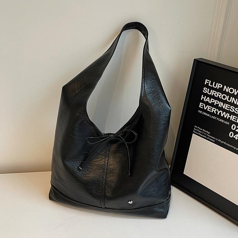 

Wine Red Soft Leather Underarm Bag Women s Wide Shoulder Strap Large Capacity Shoulder Bags Temperament Bow Love Tote Bag