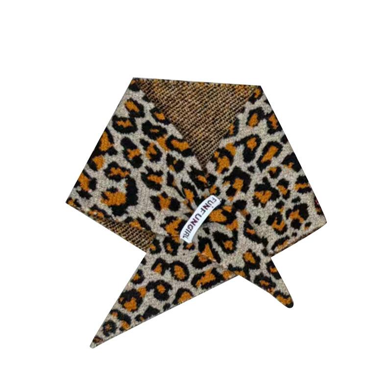 Scarf New retro wool triangle scarf scarf autumn and winter warm scarf leopard print jacquard scarf scarf shawl