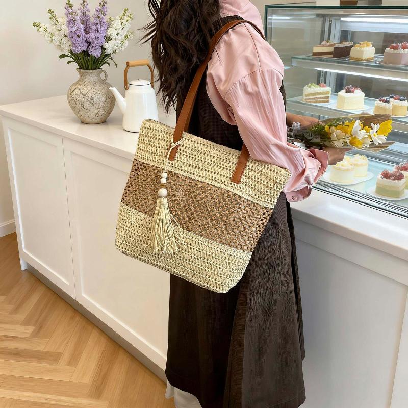 Woven Straw Shoulder Bag Women Large Capacity Casual and Simple Beach Bag Fashiable and Versatile Tote Bag for Summer Vacati