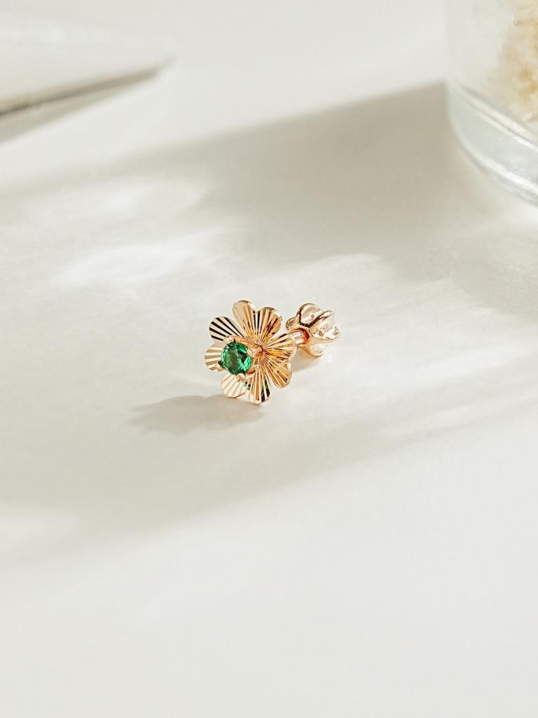 Minimal Piercing 14K Cut Four-Leaf Clover Piercing