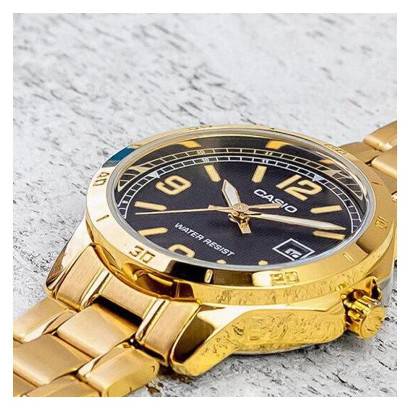 Casio CASIOSTANDARD Series Simple Fashion Gold Quartz Movement Stainless Steel Strap Japanese and Korean Watch Men's Watch Black Dial MTP-V004G-1B2021